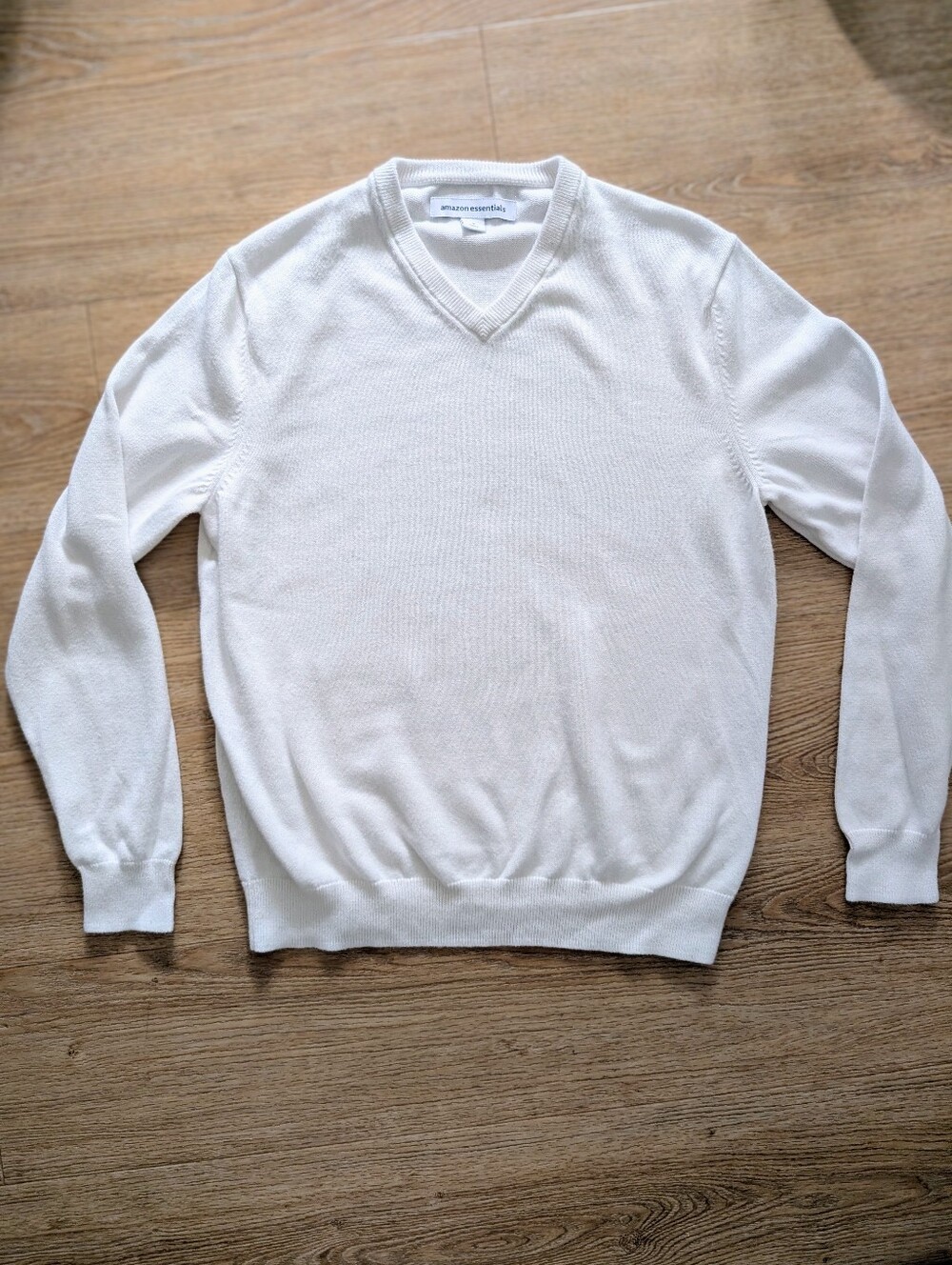 Cotton Knit V-Neck White Sweater Size M